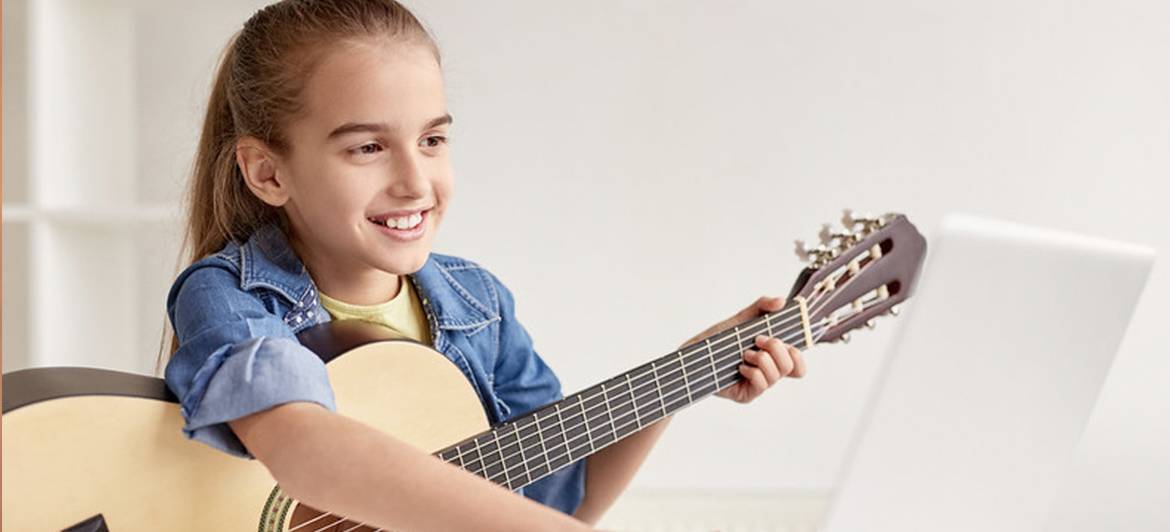 Online gitaarles kind